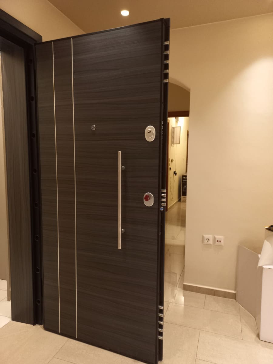 Ανακαίνιση πόρτες